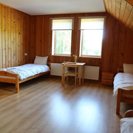 Hotel Dizpriedes à Kandava Extérieur photo