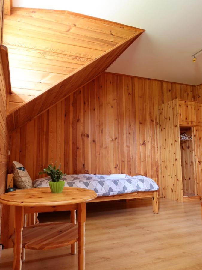 Hotel Dizpriedes à Kandava Extérieur photo